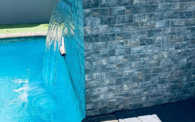 President Guest Lodge