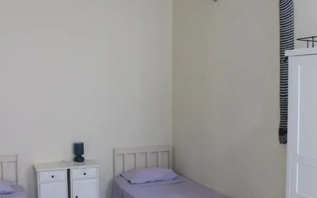 Stylish, Modern, Central Apartment in St Julians, Malta - Sleep 4