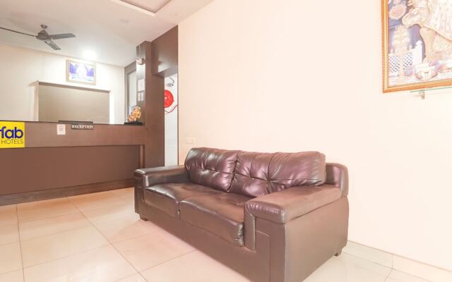 Fabhotel Akshara Innotel