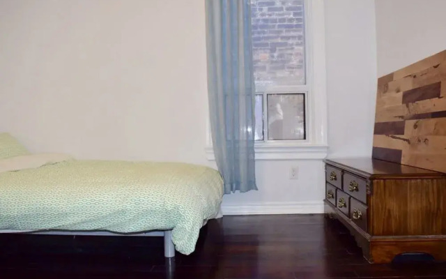Fort York Apartment