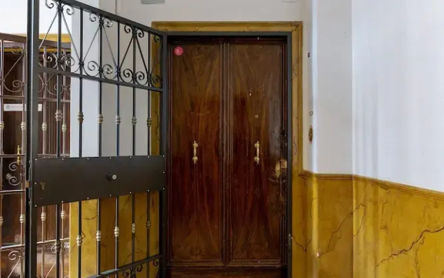 Irnerio Apartments - Yellow Cat by Wonderful Italy