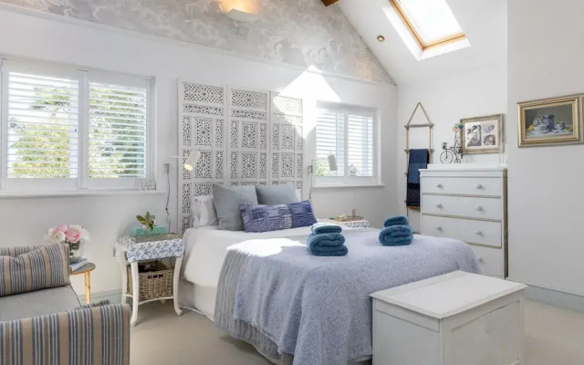 Seaview House - 5 Bedroom - Southgate
