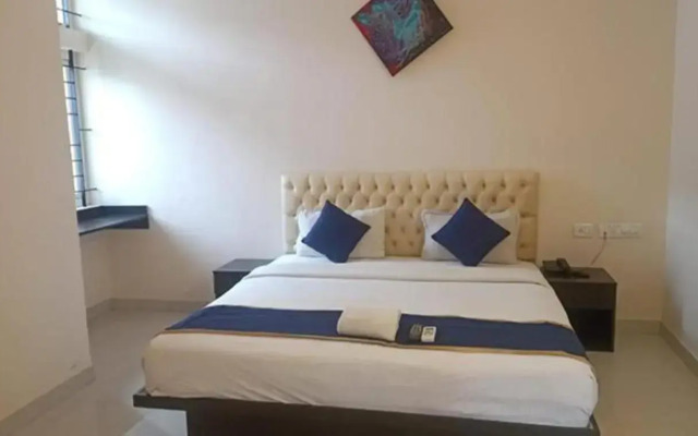 FabHotel Prime Leela Park