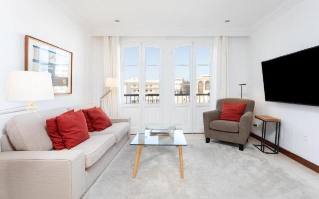 Rooms & Suites Balcony 3D