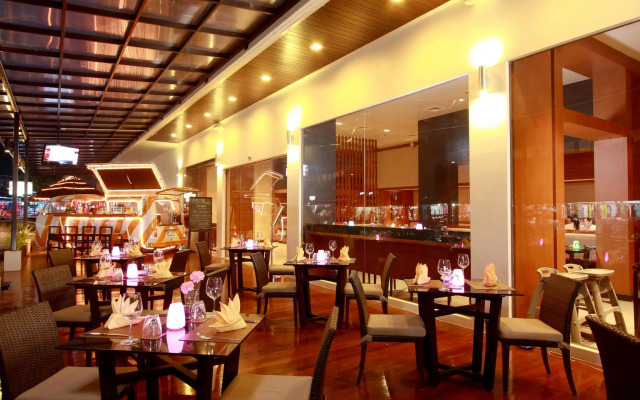 ASHLEE Hub Hotel Patong