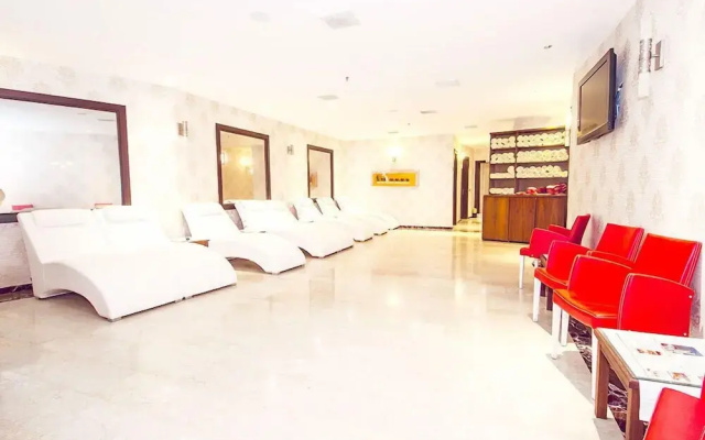 Lamos Hotel