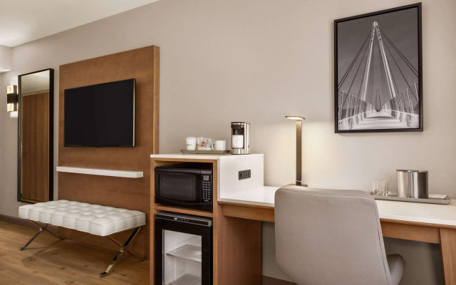 Radisson Hotel Sunnyvale – Silicon Valley