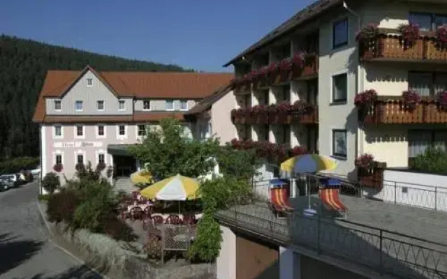 Familotel Bären am See