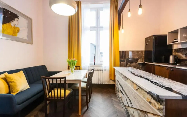 Stylish Apartment in Krakow Old Town