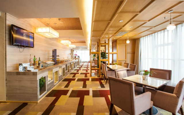 Holiday Inn Beijing Focus Square by IHG