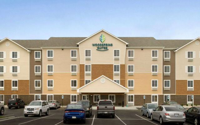 WoodSpring Suites Chicago Romeoville