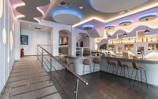 N E P center Hotel Rodos