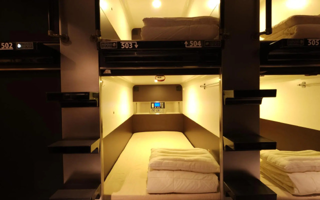 Capsule Hotel ASTIL Dotonbori