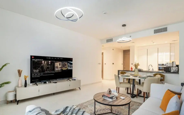 Manzil - 2BR w City View near Dubai Mall