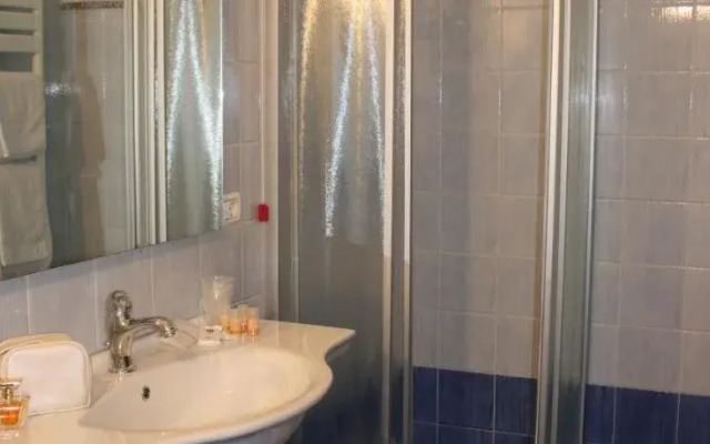 Residence Miralago Rooms & Apartments