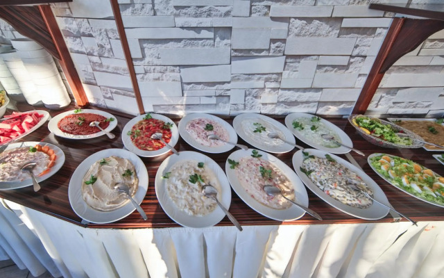 Artefes Hotel Old City