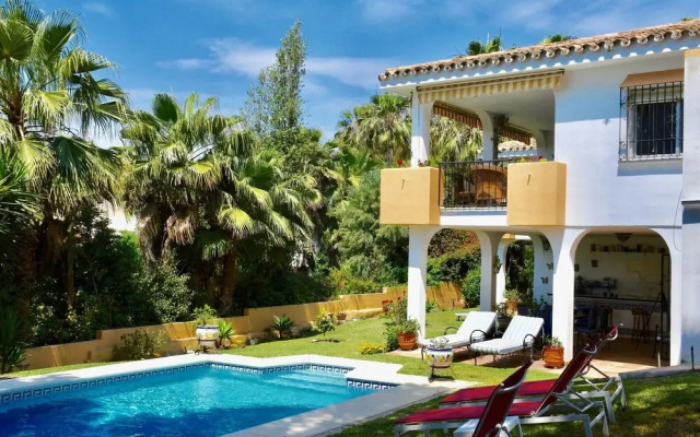 Superb Villa in Elviria With Swimming Pool