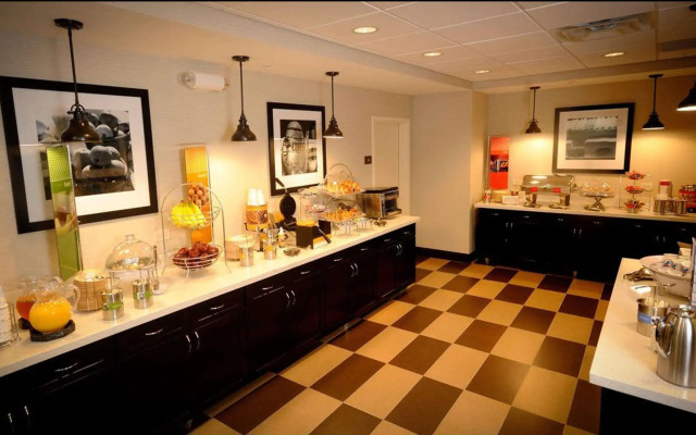 Hampton Inn & Suites Houston Heights I-10
