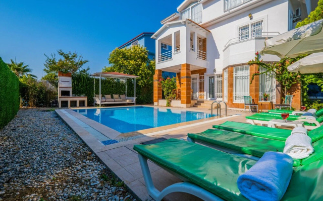 Infinity Beyaz Villa