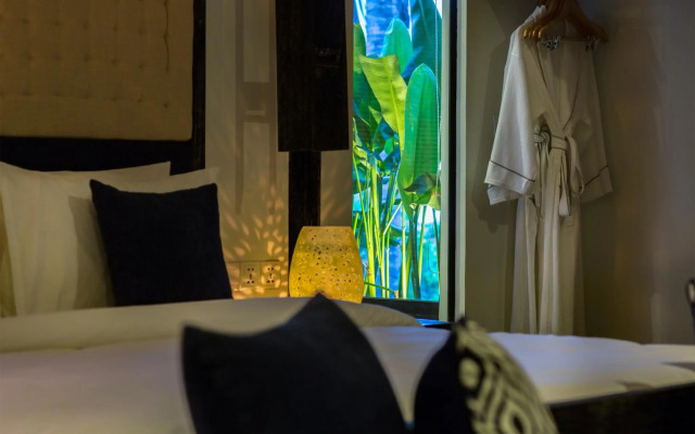 Monthara Angkor Residence
