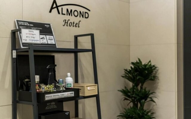 Almond Hotel Busan Gupo