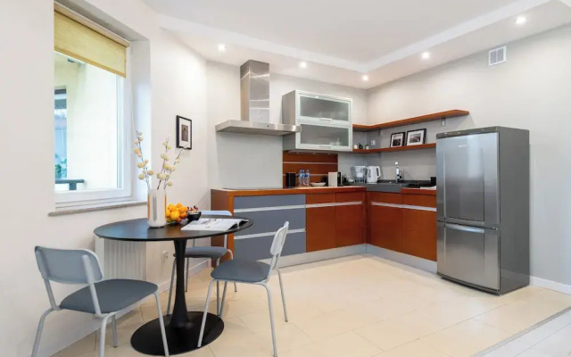 Lothus - by Kairos Apartments