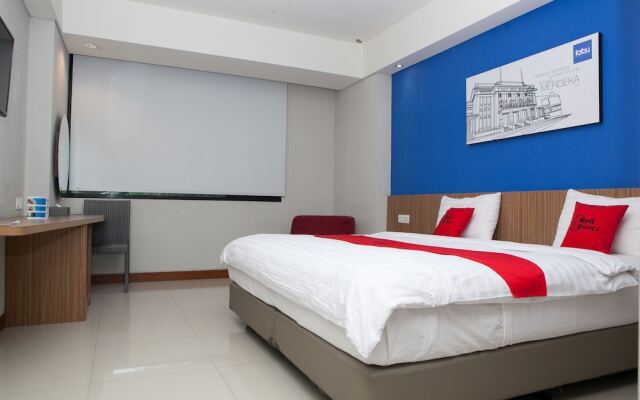 RedDoorz Plus near Bandung Station 2