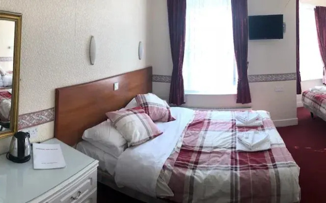 Silversands Hotel