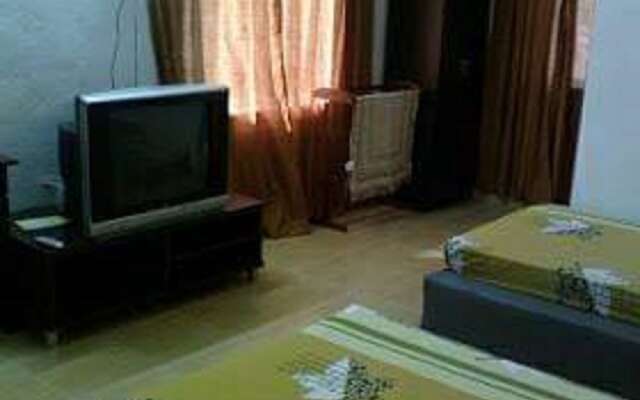 OYO 90786 Motel Merak