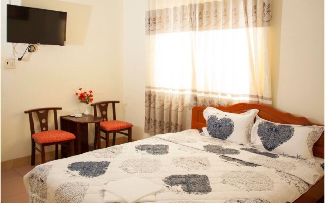 Hung Thanh Hotel