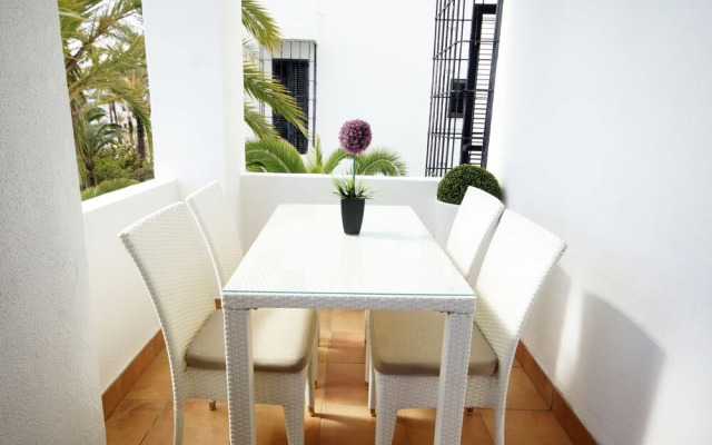 Jardines Las Golondrinas Elviria