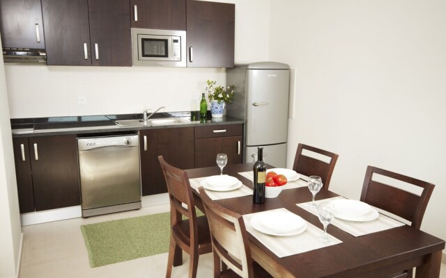 EOL Apartments
