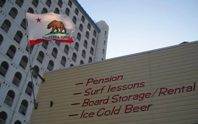 Flying Sumo Surf Company