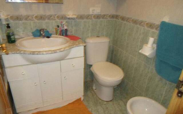 Bungalow in the District of La Mata - 1