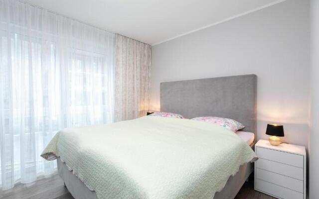 Seestrasse 39, Lucia