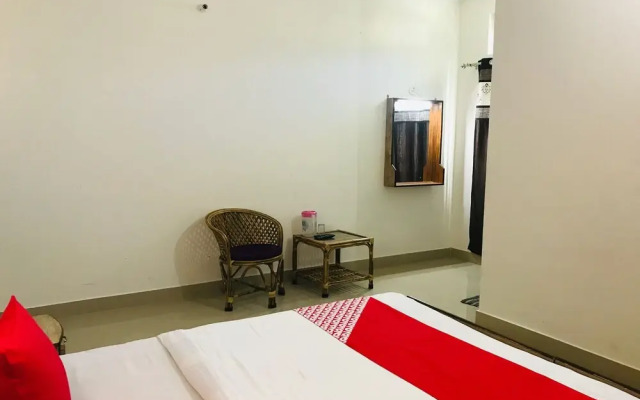 OYO 24537 Hotel Sahaj Villa