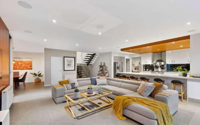 Villa Verde Luxury By The Golf Course