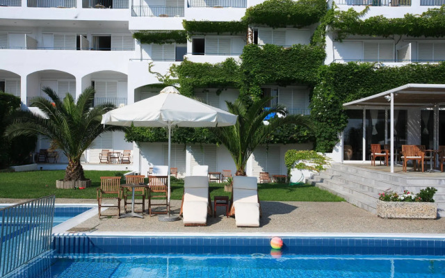 Radisson Resort Plaza Skiathos