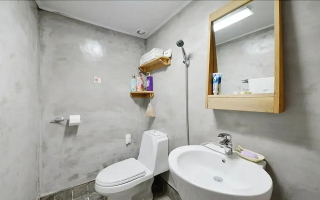 Jeonju Hongsi Hanok Guesthouse