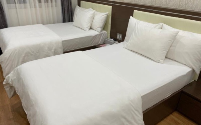 The Moon Hotel 2 by ZUZU – Guest Rooms – Ho Chi Minh City