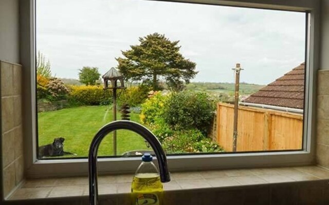Wenlock View