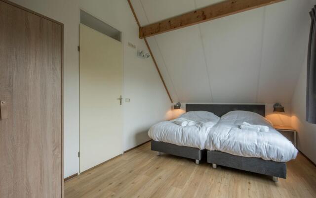 Restyled Villa With Dishwasher, Near the Sea in Domburg