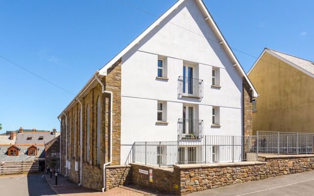 10 Jubilee Court