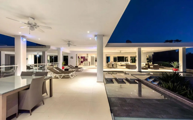Dream Villa Terres Basses-2169