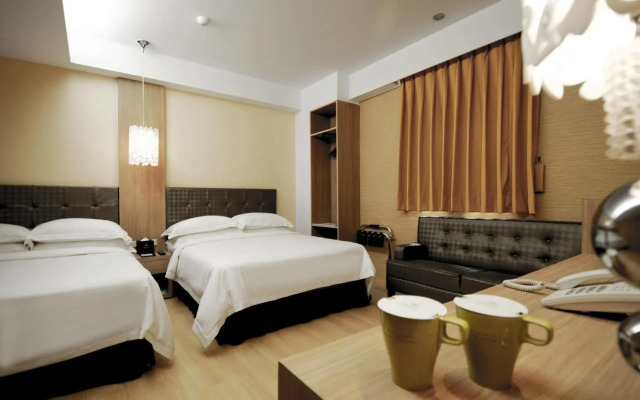 The Riverside Hotel Hengchun