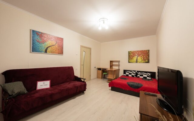 Апартаменты на ул. Вертолетчиков, 13