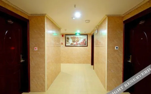 Yijia Hotel