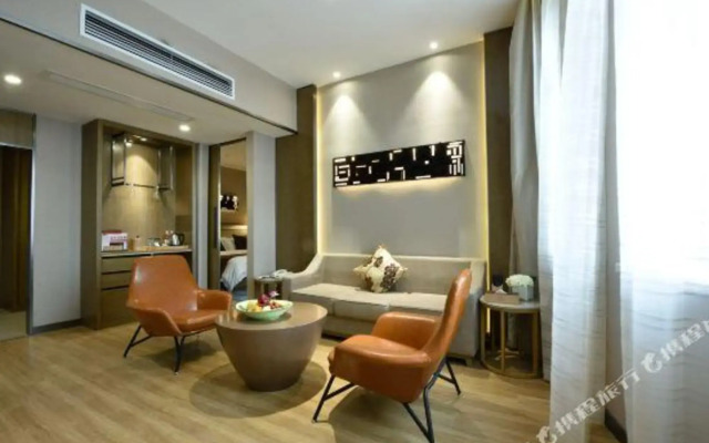 Wuhan Xinhao Grace Hotel (Hankou Railway Station)
