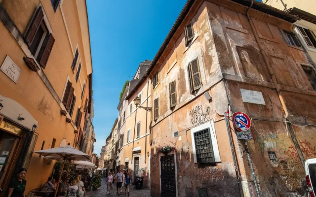 Travel & Stay - Scala