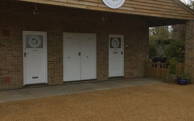 Woodhouse Woodmancote